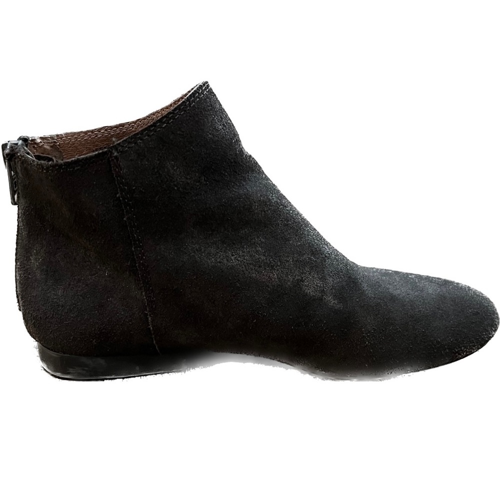 Ankle booties